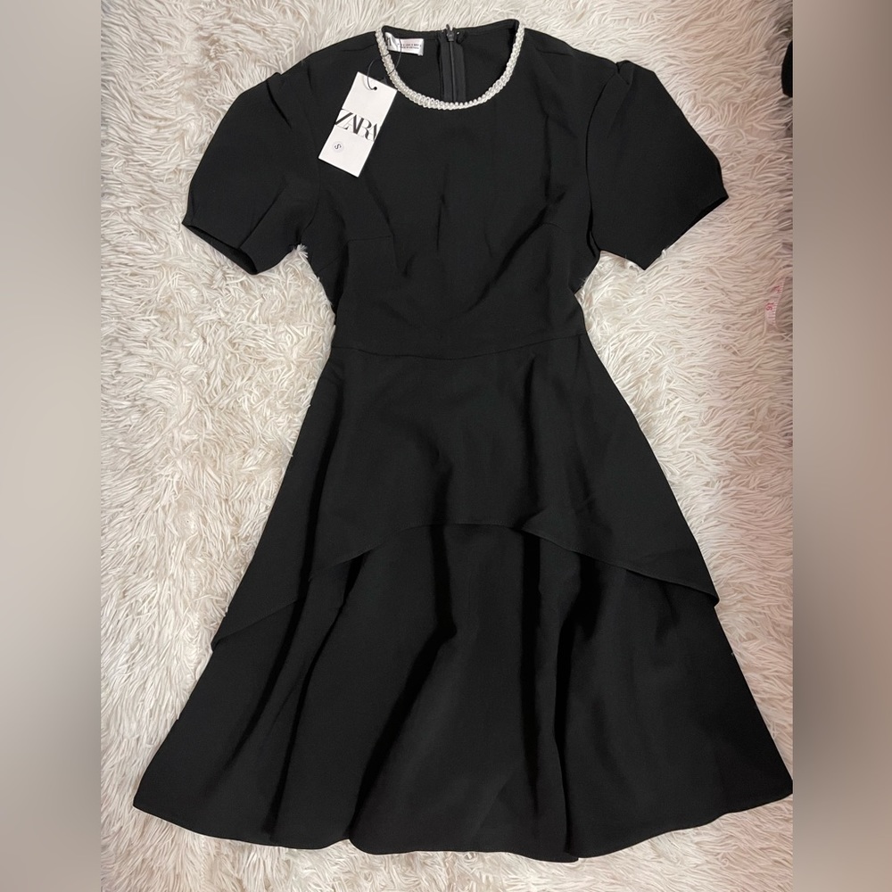 Zara Two Layers Black Dress w Pearl Neck Details
FREE T-Shirt With Order